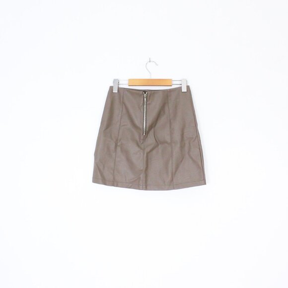 *Eclipse Beige Faux Leather Mini Skirt - Picture 6 of 7
